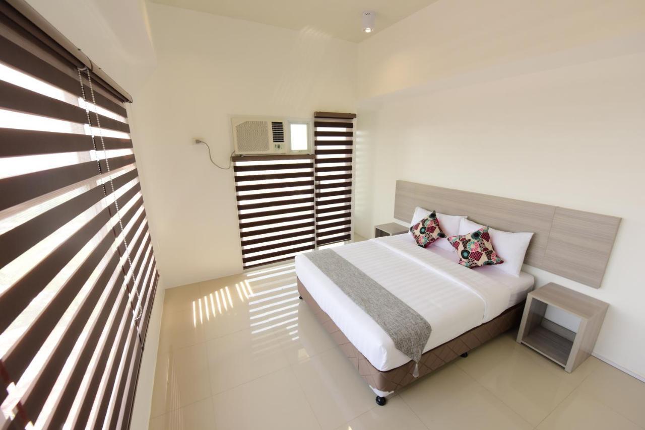Eon Centennial Soho Hotel Cebu Exterior photo